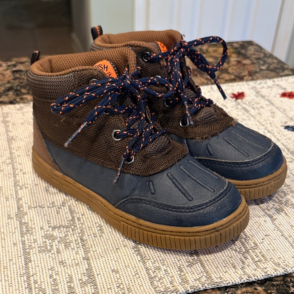 Boys Oshkosh Duck Boots